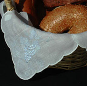 Grape Bread Basket Liner - Pastel