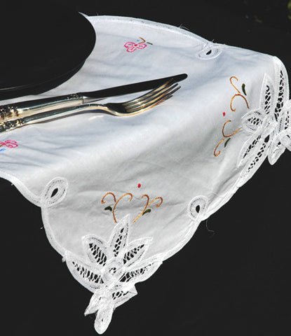 Battenburg Lace Placemant Pastel