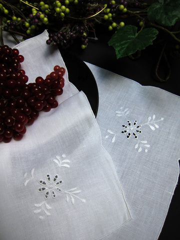 Starburst Luncheon Napkin