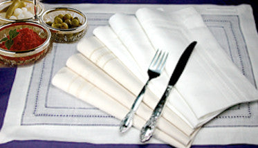 Multi-Hemstitch Mat 12x18 White Set of 4