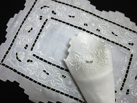 Garden of Eden Placemat Set